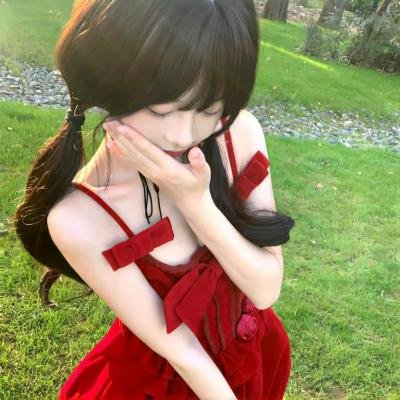 总之就是非常可爱～制服～